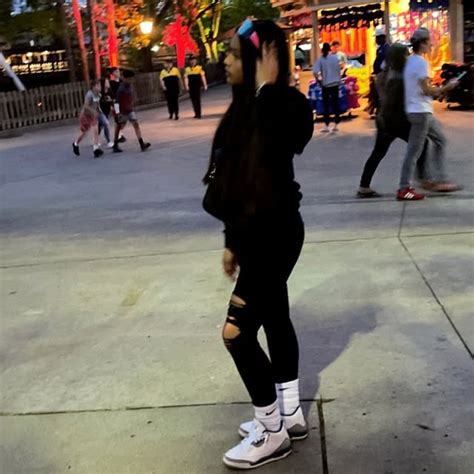 ellieee_20 sex